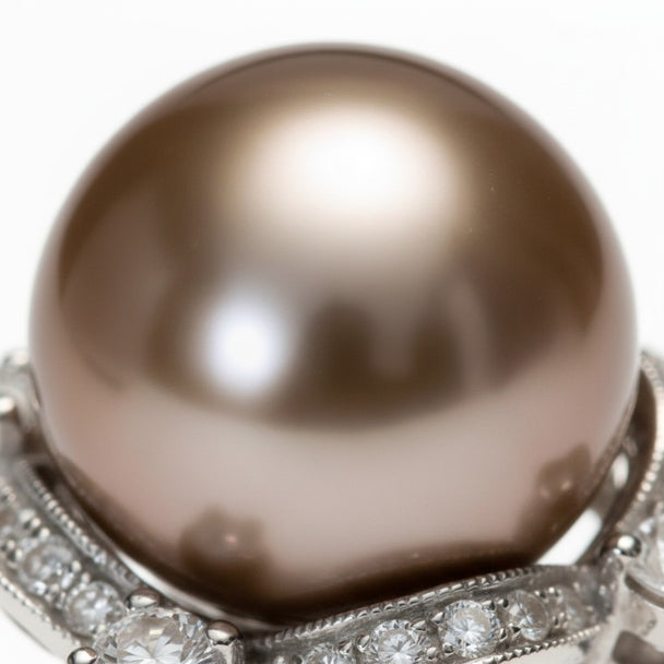 Lunar Pearl Ring