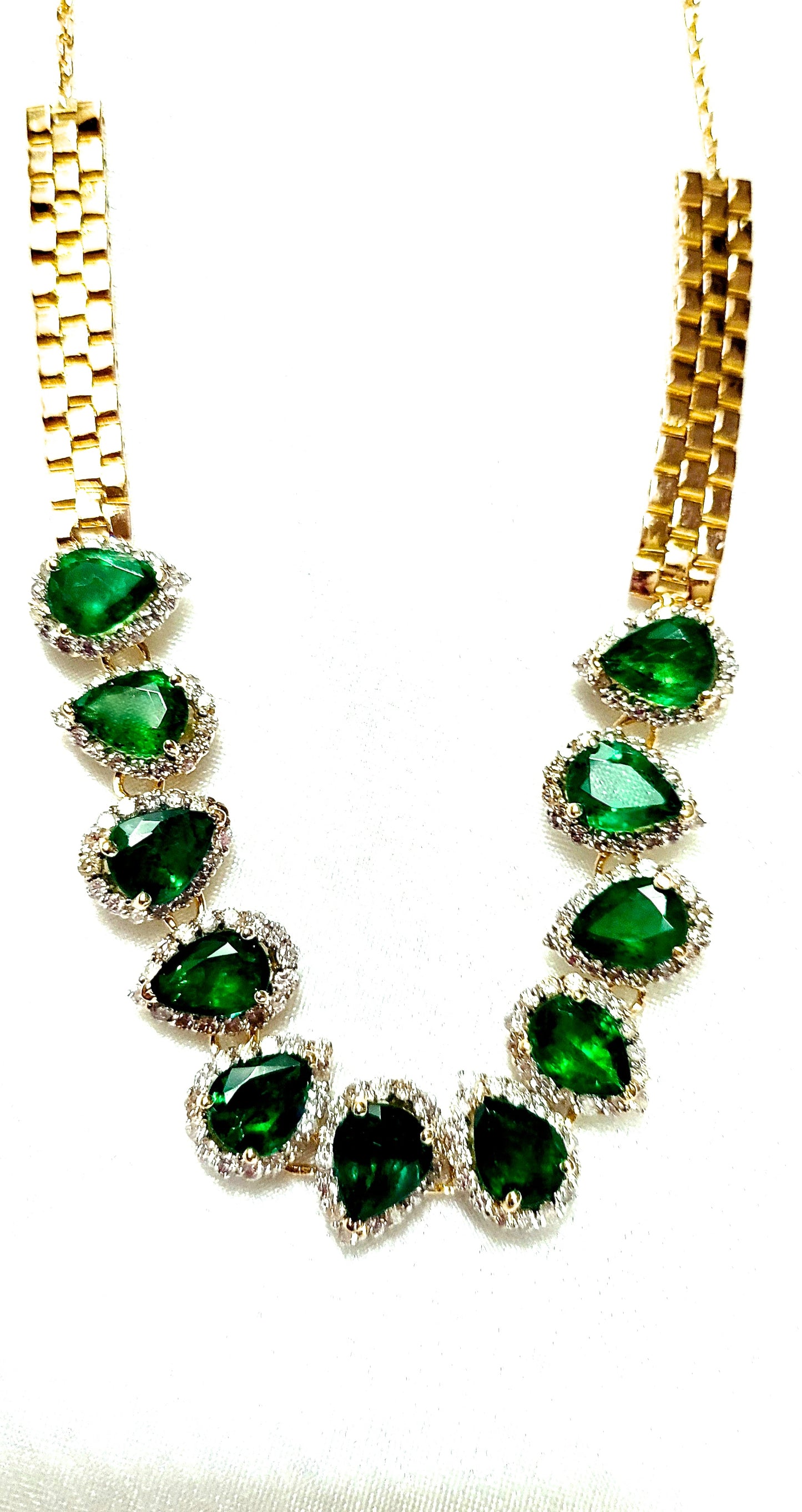 B7 Pear Shaped Emerald and Diamond Necklace